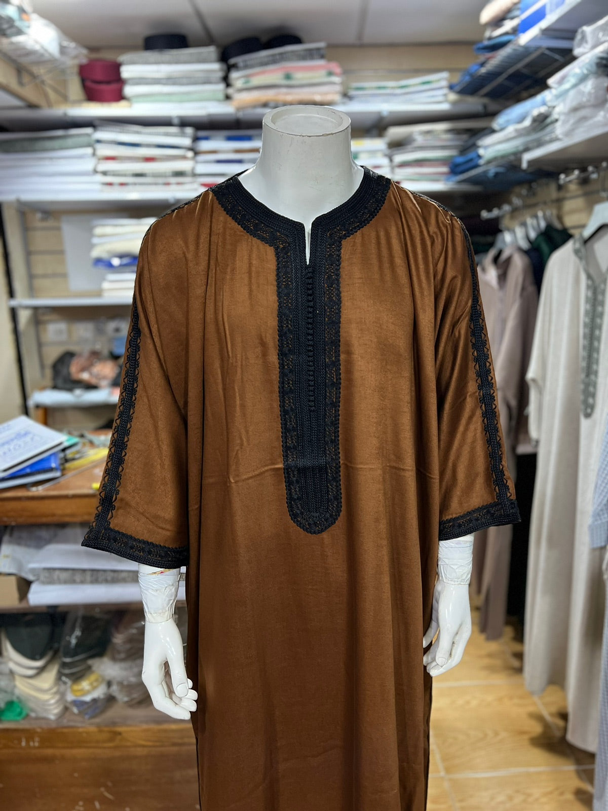 Verschiedene Kaftans & Kandoras (Herren)